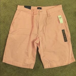 Men’s GAP shorts size 33